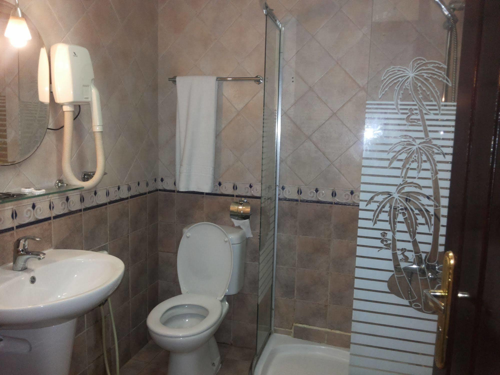 מוסקט Gulf Hotel Apartment الخليج للشقق الفندقية מראה חיצוני תמונה