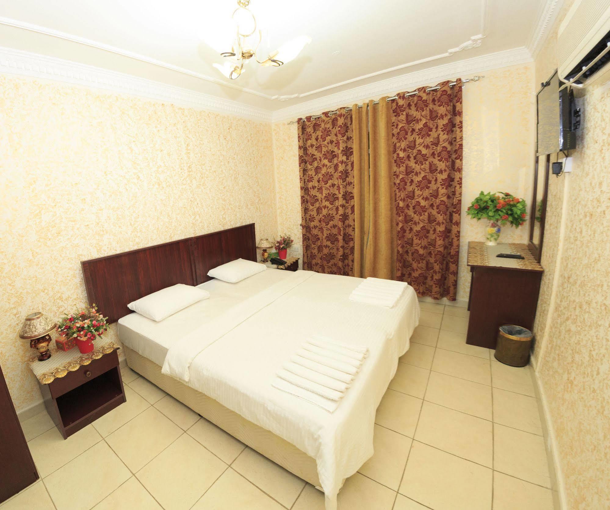 מוסקט Gulf Hotel Apartment الخليج للشقق الفندقية מראה חיצוני תמונה